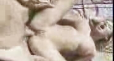 Djevojka s bijelom kožom gumiran porno filmovi sortirani u kategorije s ebanovina Sise