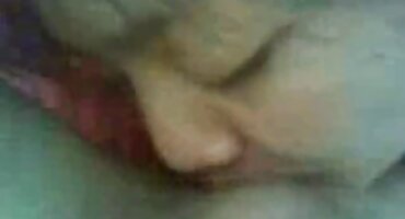 Zrela žena skače na Strapon, kao mlada slobodni pornići žena