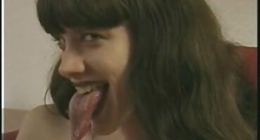 Zgrabio je vaginu ljepotice porno filmovi masaza i dobro je izvukao