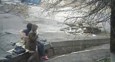 Kuje se zabavljaju isključivo porno filmovi grupni seks kroz Strapon