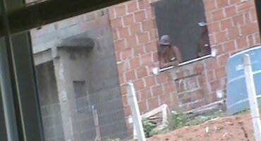 Slatki očuh jebeno djevojku u kucni porno uradci maca na velikom krevetu