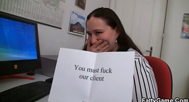 Djevojke ass svoje ukusne rupe pornić seks