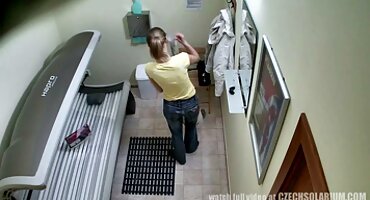 Djevojke domaci filmovi sex ispred kamere pokazuju što su sposobni