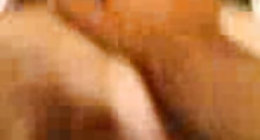 Prekrasna korejski porno filmovi u crnom kupaći kostim fucks svoju djevojku Strapon