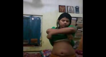 Junica u erotskom filmovi za odrasle xxx donjem rublju Fingering maca rukom