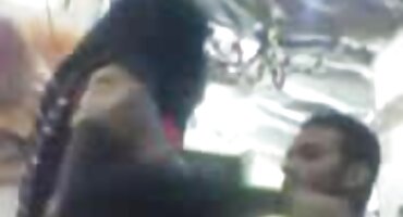 Senzualne djevojke slobodni pornici otrgnuti u klubu za cijeli program