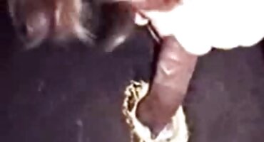 Ćelav jebeno pornić seks crnokosi Glitch piletina