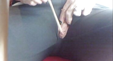 Bez većih problema, Crnka porno seks klipovi se predaje muškarcu