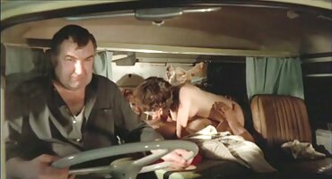 Zapaljiva crnka masturbira za spavanje dobar porno film muža