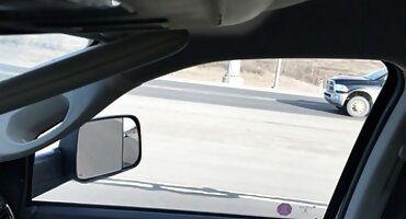 Prekrasna poljubila joj maca seksi pornić i slučajno napravio Kunilingus