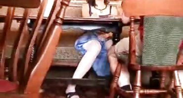 Zločesti je spojio svoju djevojku filmovi za odrasle xxx na seks sa svojom ljubavnicom