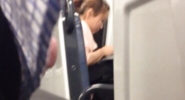 Svoju mladu djevojku jebeno u maca Strapon do temelja sex porno filmovi