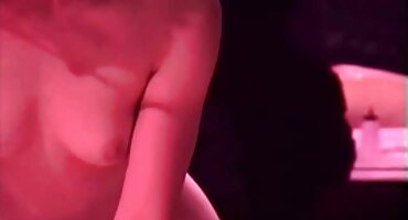 Ovaj put atraktivne Lesbian Seksati s zajedničkim prijateljem dobar porno film