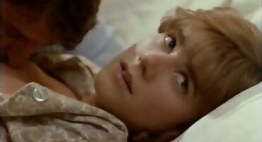 Momak nije mogao domaci seksi film odoljeti i jebeno dvije djevojke