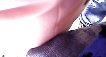 Željeni seks porno filmovi starke mladog para završio je burnim orgazmom