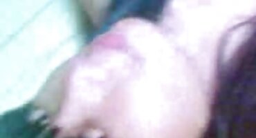 Nezasitna spartanska porno filmovi u prirodi djevojka jebanje na ulici