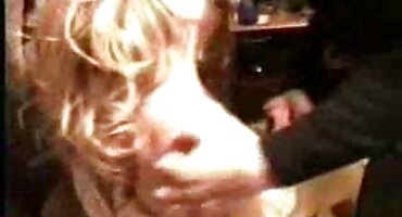 Pumped up Plejboj sex porno filmovi jebi maca u kupaonici