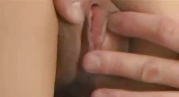 Snjeguljica milovala joj grudi sa seks-igračkama porno film grupni