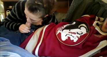 Nezasitan hahal jebanje s porno filmovi grupni dvije djevojke istovremeno