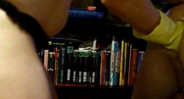 Junica s seks pornić muškarcem jebanje u automobilu