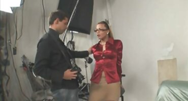 Teen sranje i daje maca grupni porno filmovi na ispitu liječnika